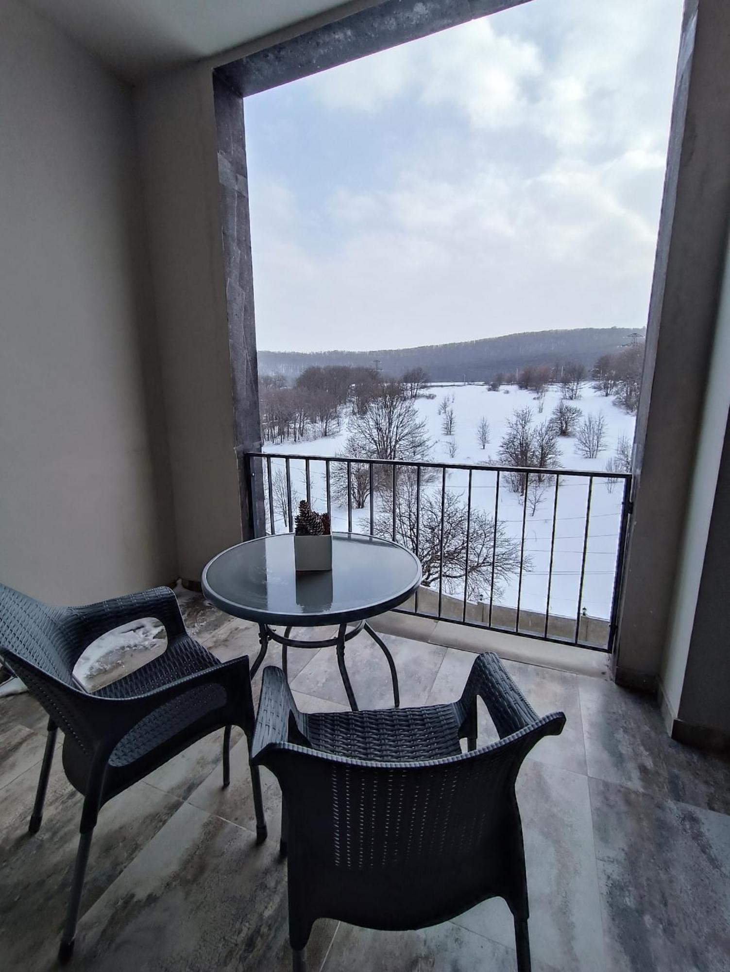 Sunny Apartment In Kechi House, تساجكادزور المظهر الخارجي الصورة